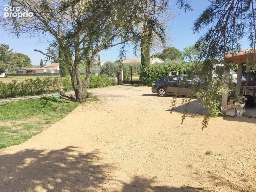 Villa plain pied, dépendance et jardin de 2090m² - photo 16