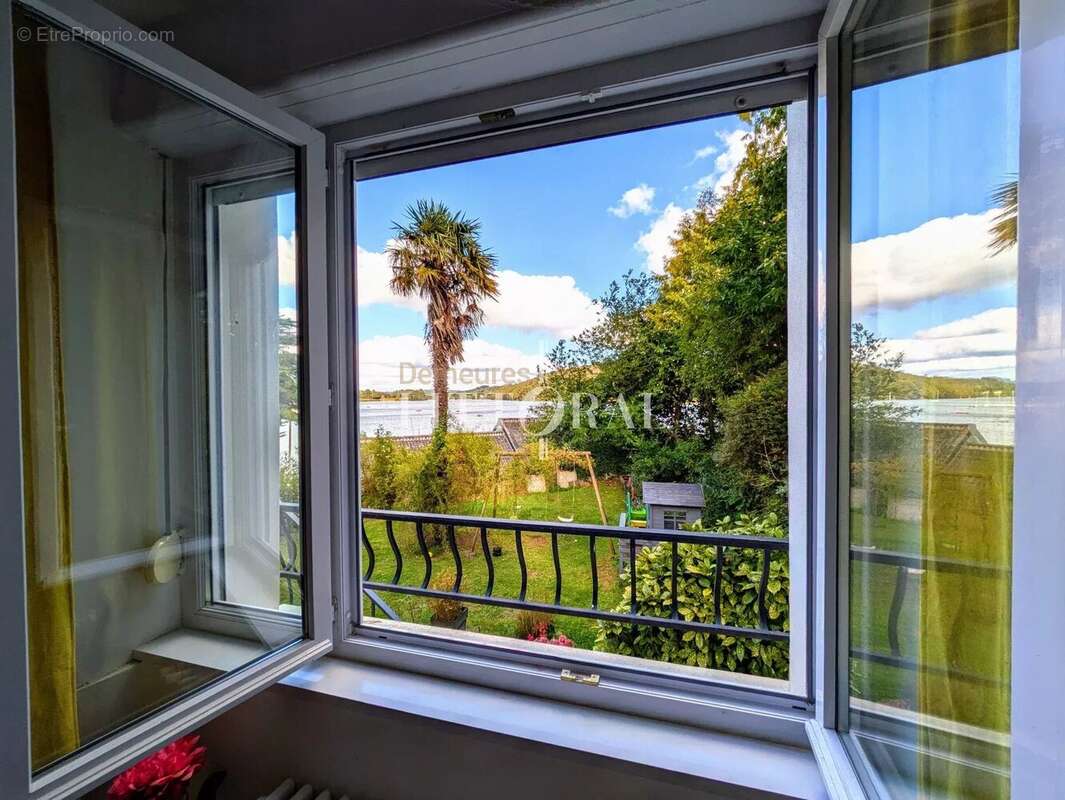 Maison à LOGONNA-DAOULAS