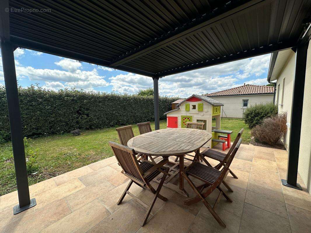 Maison à BAZAS