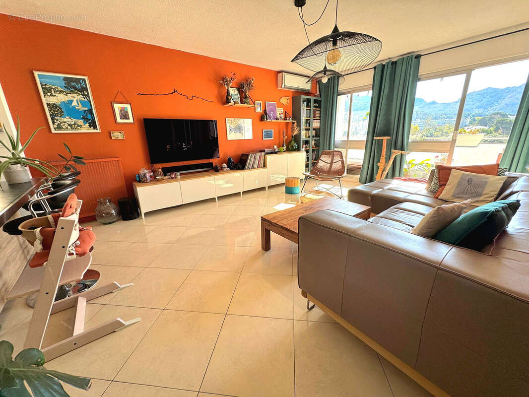 Appartement à MARSEILLE-10E