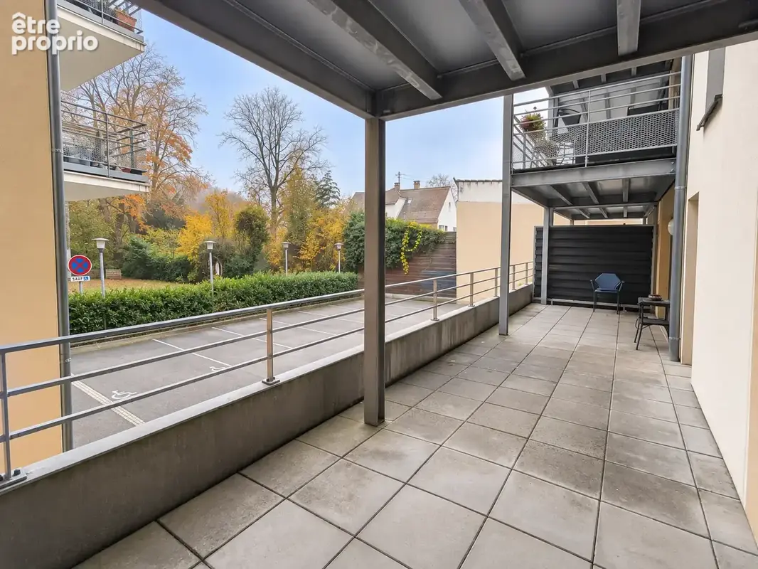 Idéal investisseur - Appartement T3 de 61m2 avec terrasse 32,5 m2 + parking sous-sol à Brumath - photo 4