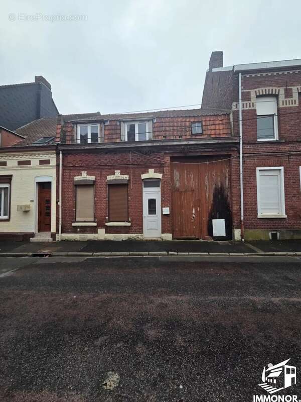 Maison à HENIN-BEAUMONT
