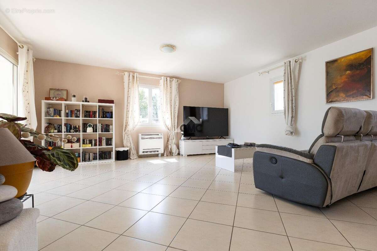 Photo 9 - Maison à PAULHAN