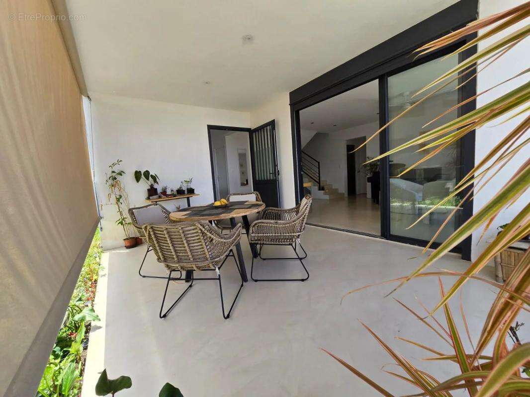 Maison à LA POSSESSION