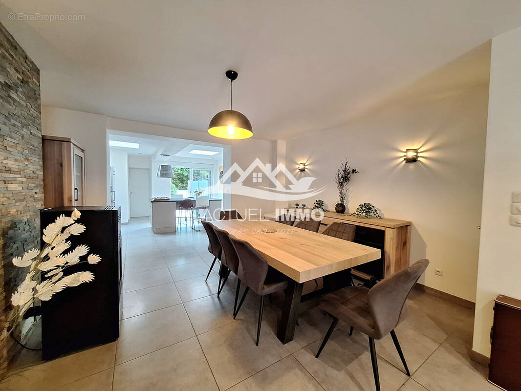 Maison rénovée près du centre de Béthune - photo 3