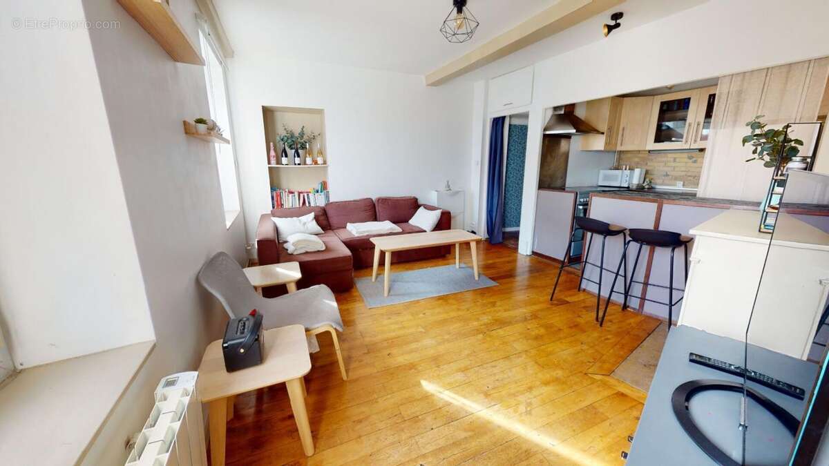 Appartement à LYON-5E