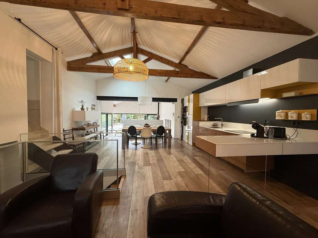 Maison à LE BOUSCAT