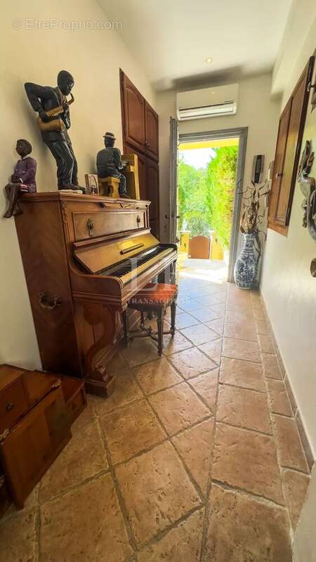 Maison à LES ADRETS-DE-L'ESTEREL