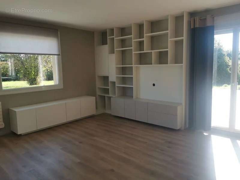 Maison à DREMIL-LAFAGE