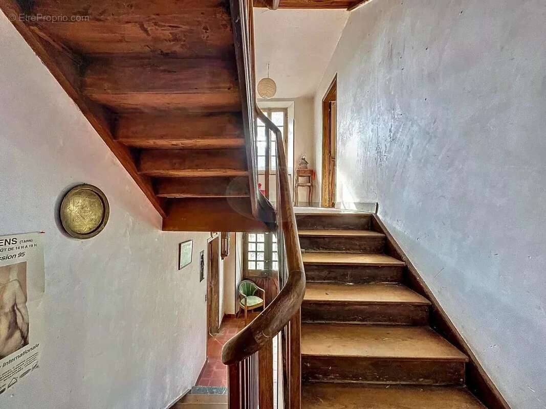 Maison à SAINT-LAURENT-DE-NESTE