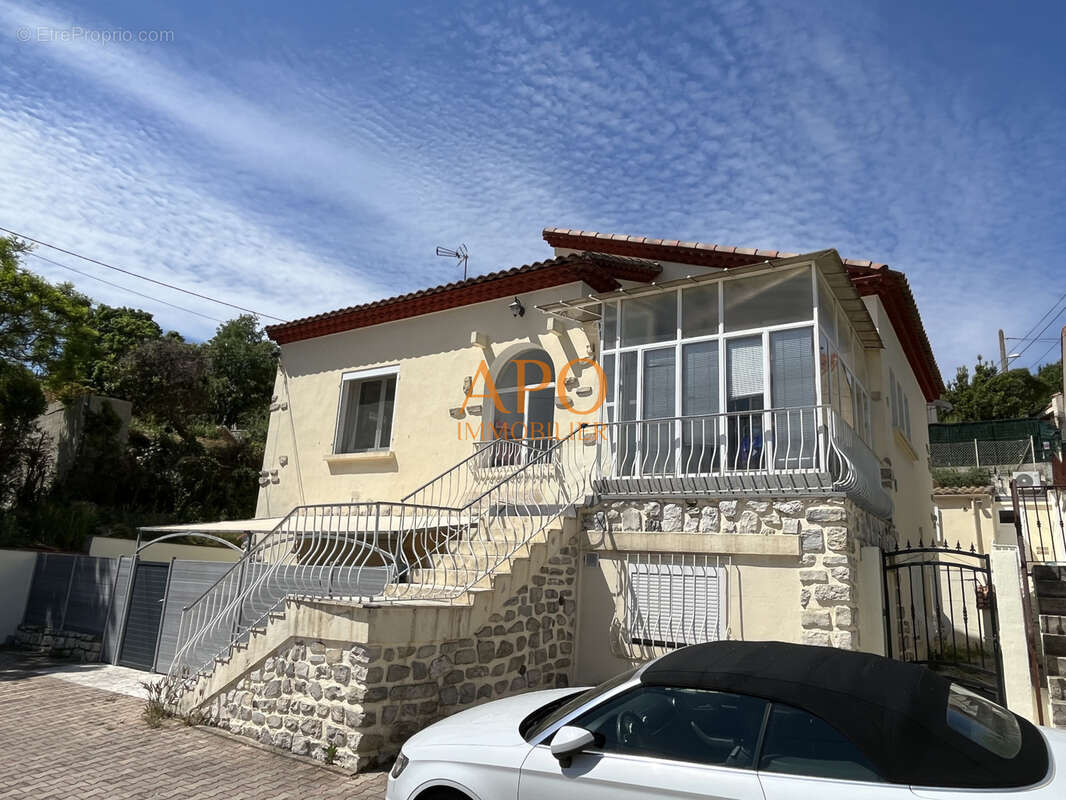 Appartement à MARSEILLE-15E