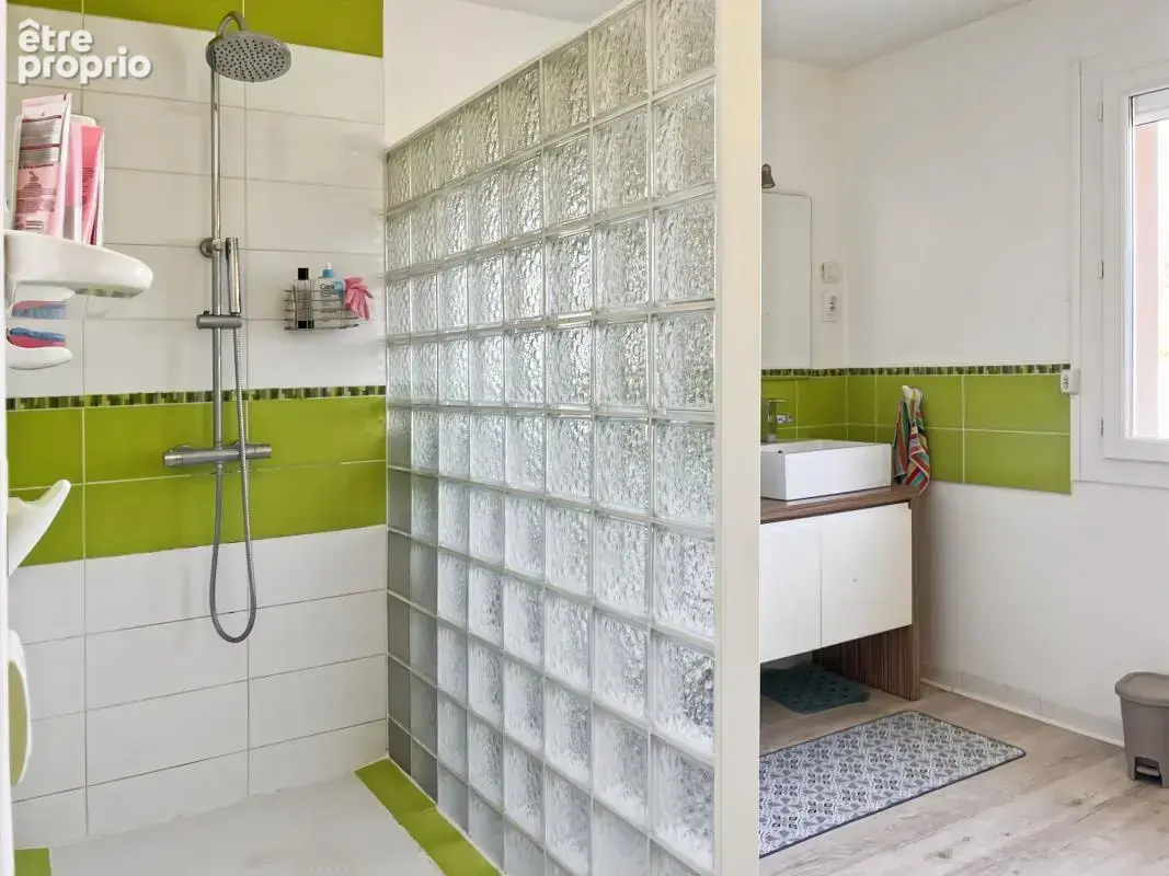 Vente maison plain pied à Marseillan Plage avec grand jardin et piscine - photo 14
