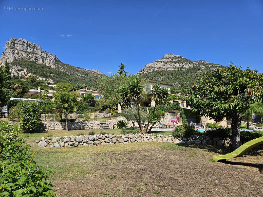 Maison à SAINT-JEANNET