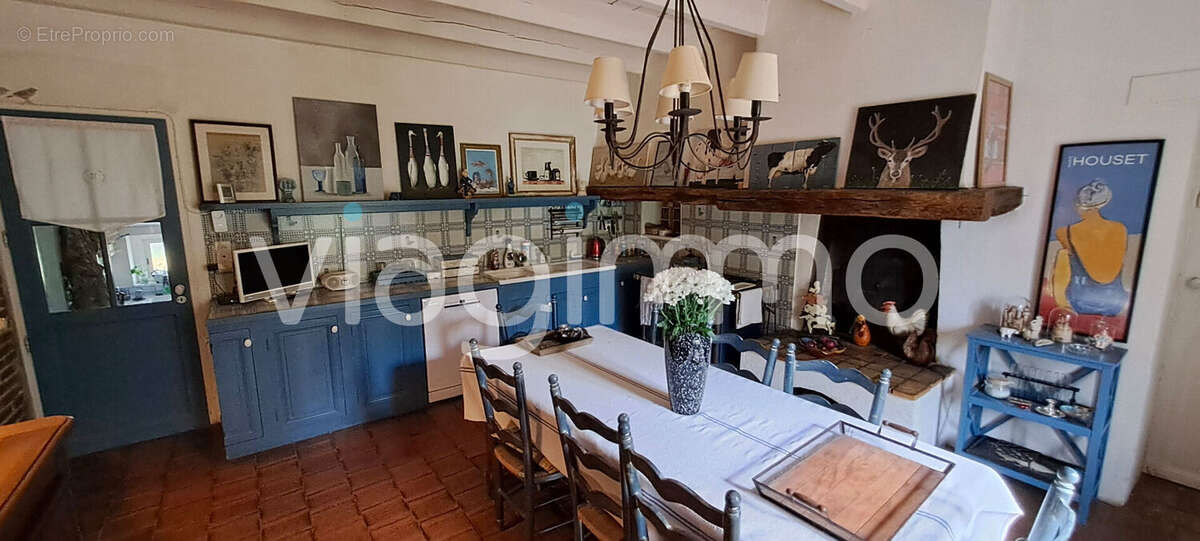 Maison à NUEIL-LES-AUBIERS