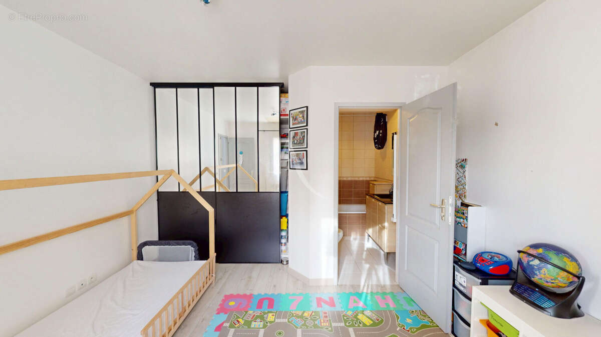 Maison à CHANGIS-SUR-MARNE