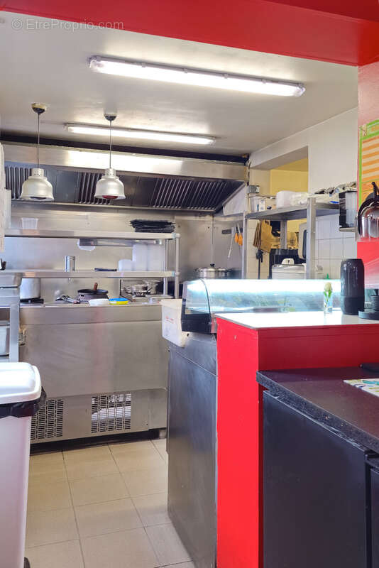 Commerce à LA SEYNE-SUR-MER