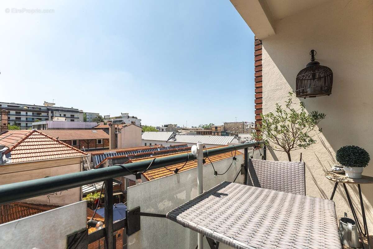 Appartement à PARIS-11E