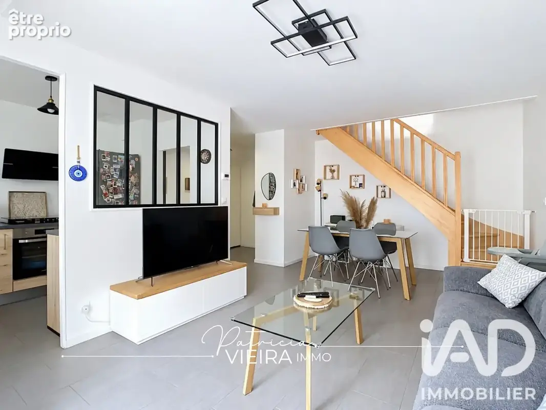 Photo 1 - Appartement à BRIE-COMTE-ROBERT