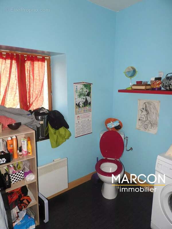 Maison à MOUTIER-ROZEILLE