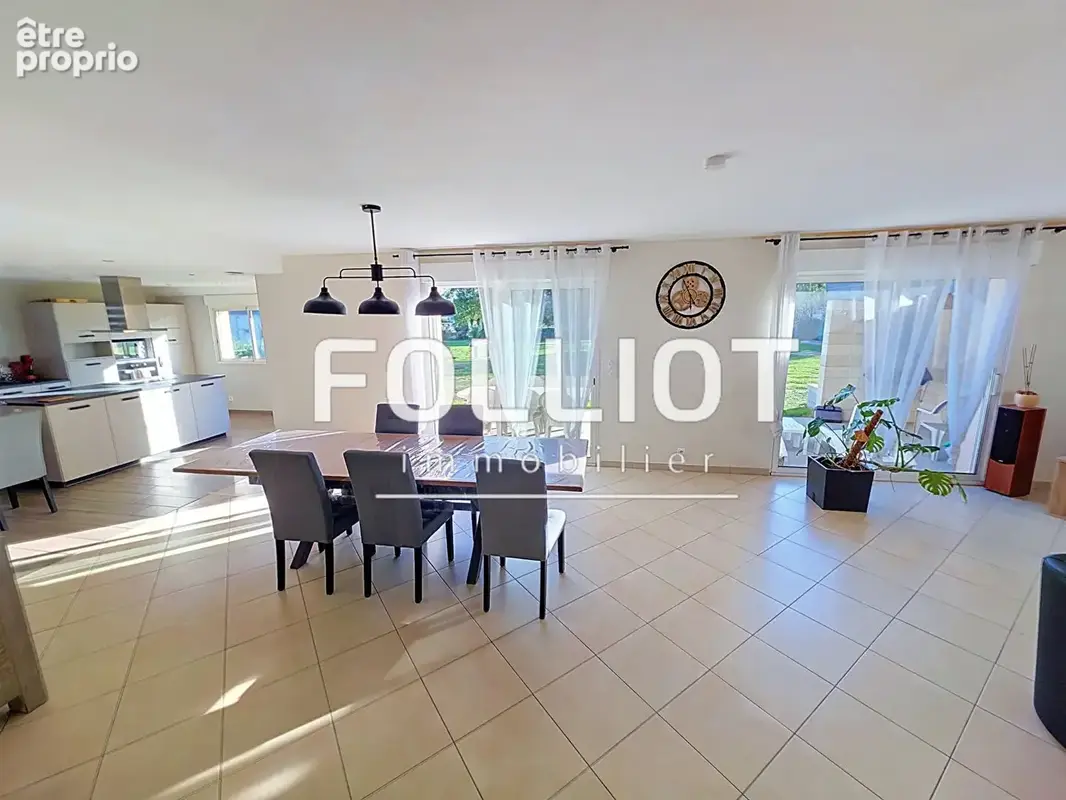 ACHAT-VENTE - Maison 8 pièces proche BREHAL- 50290/50400 - photo 4