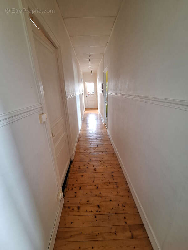 Appartement à EGRISELLES-LE-BOCAGE