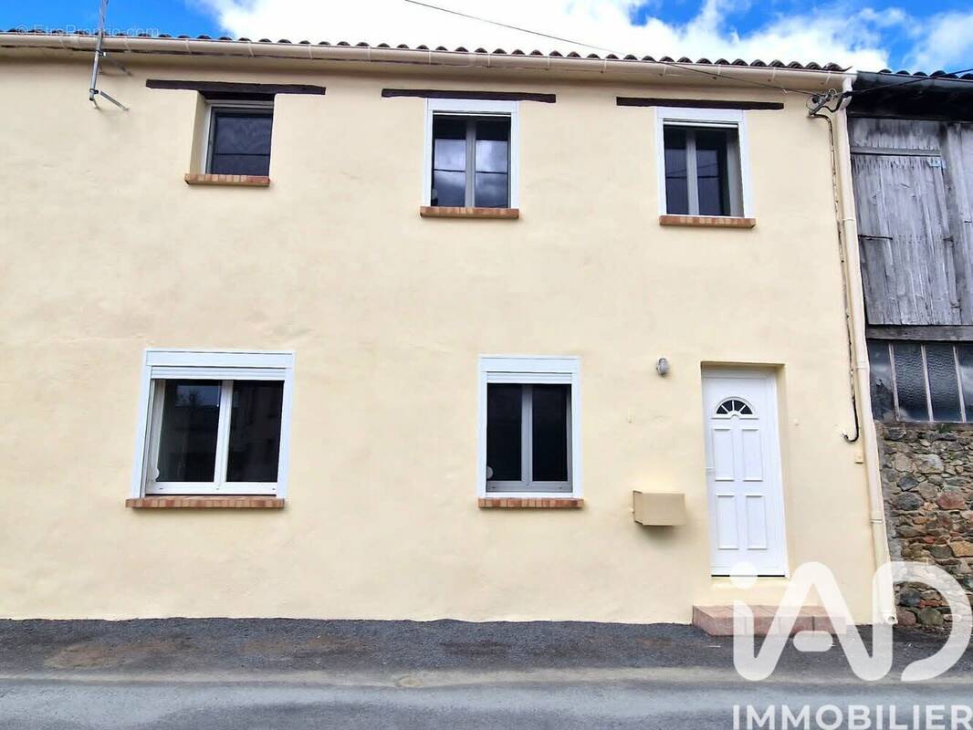 Photo 1 - Maison à MONCOUTANT