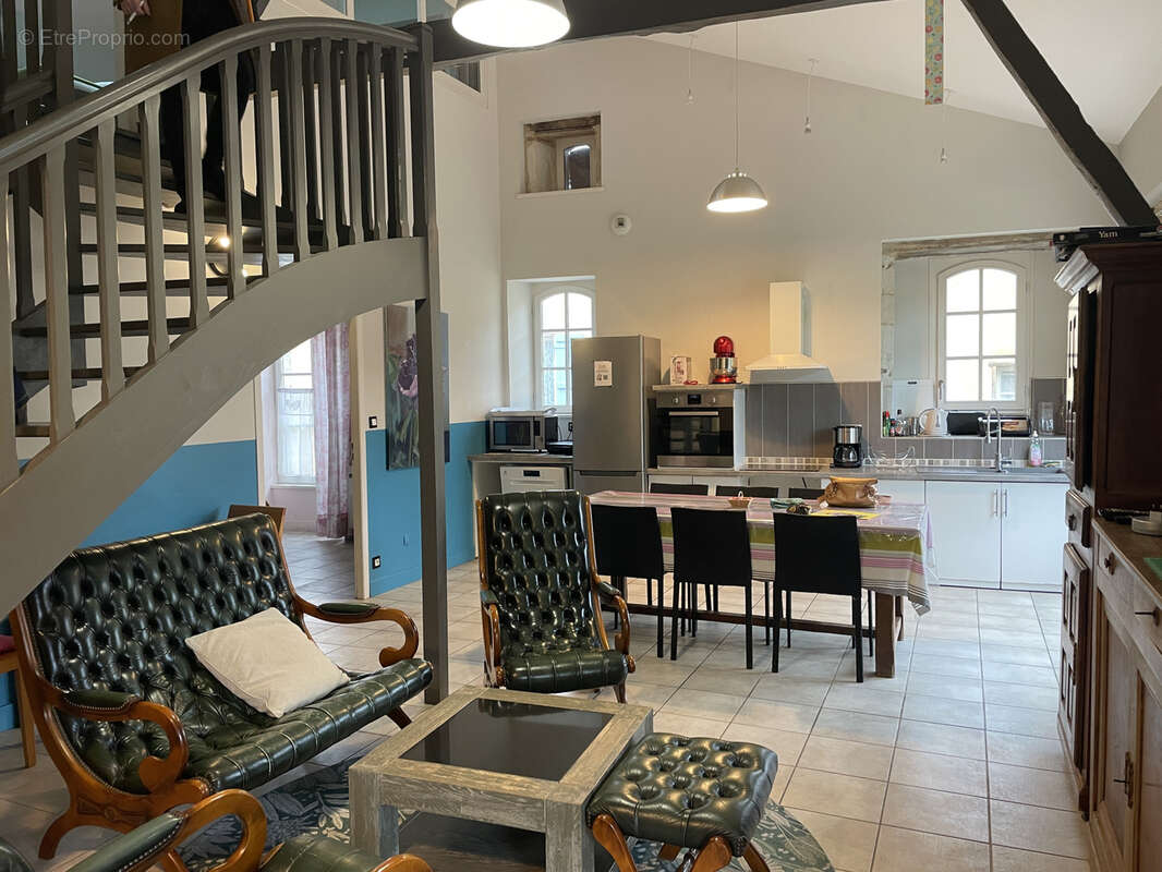 Propriété de charme avec activité de gîtes   Piscine, spa - photo 19