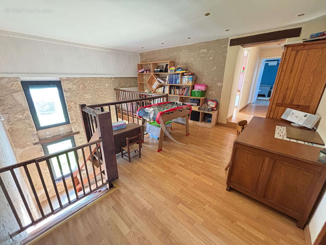 Maison à LA CHARITE-SUR-LOIRE