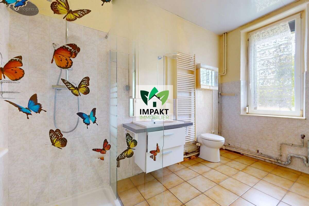 Maison à CHAMPAGNEY