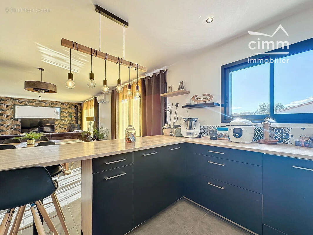 Maison 128 m² à Mazan  - photo 9