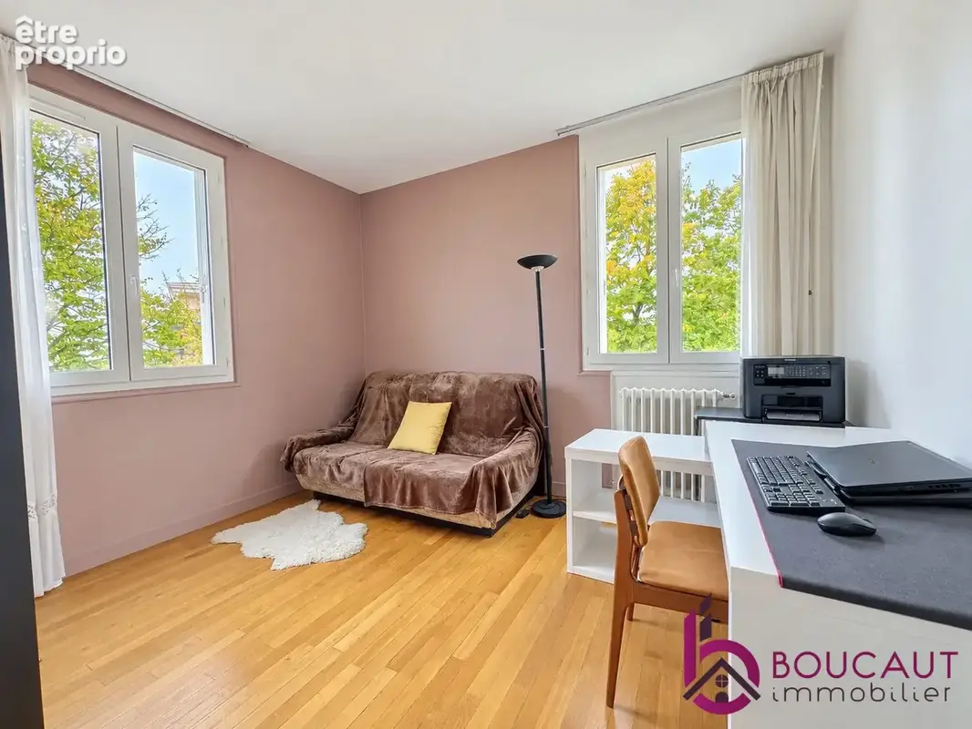 Appartement 4 pièces 75 m² à vendre à Le Plessis-Robinson (92350) - photo 7