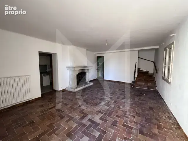 Villars   maison de 153 m2 avec deux studios indépendants sur 19 231 m2 de terrain - photo 3