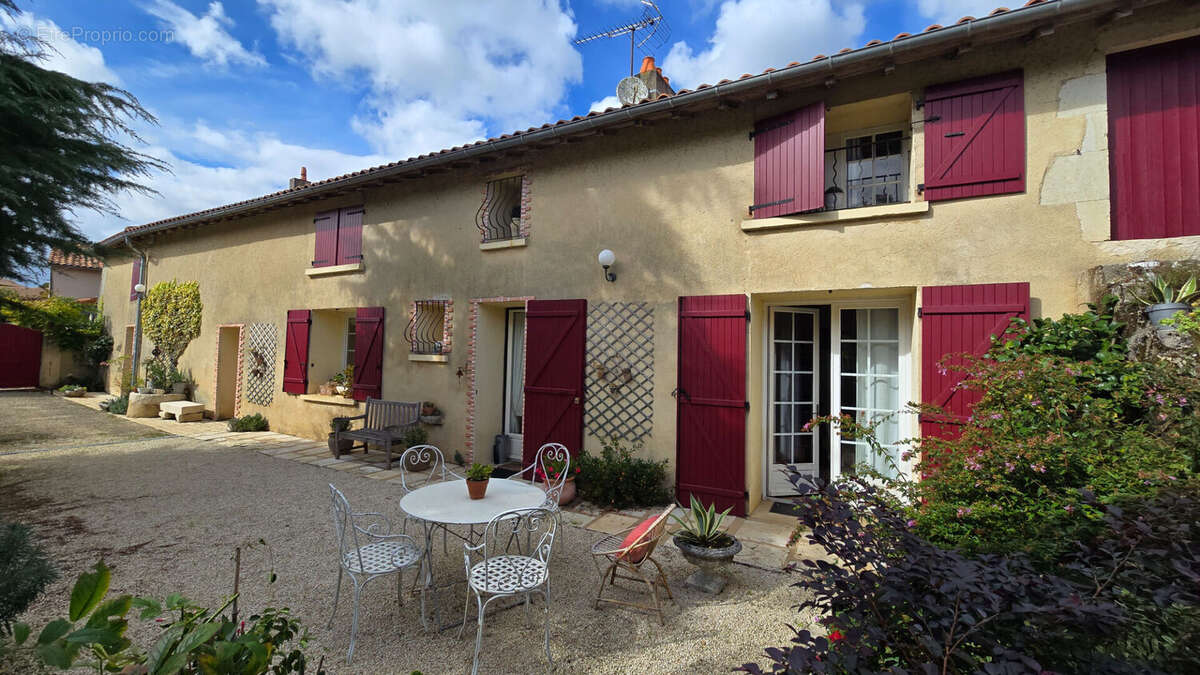 Maison à SAINT-SAVIOL