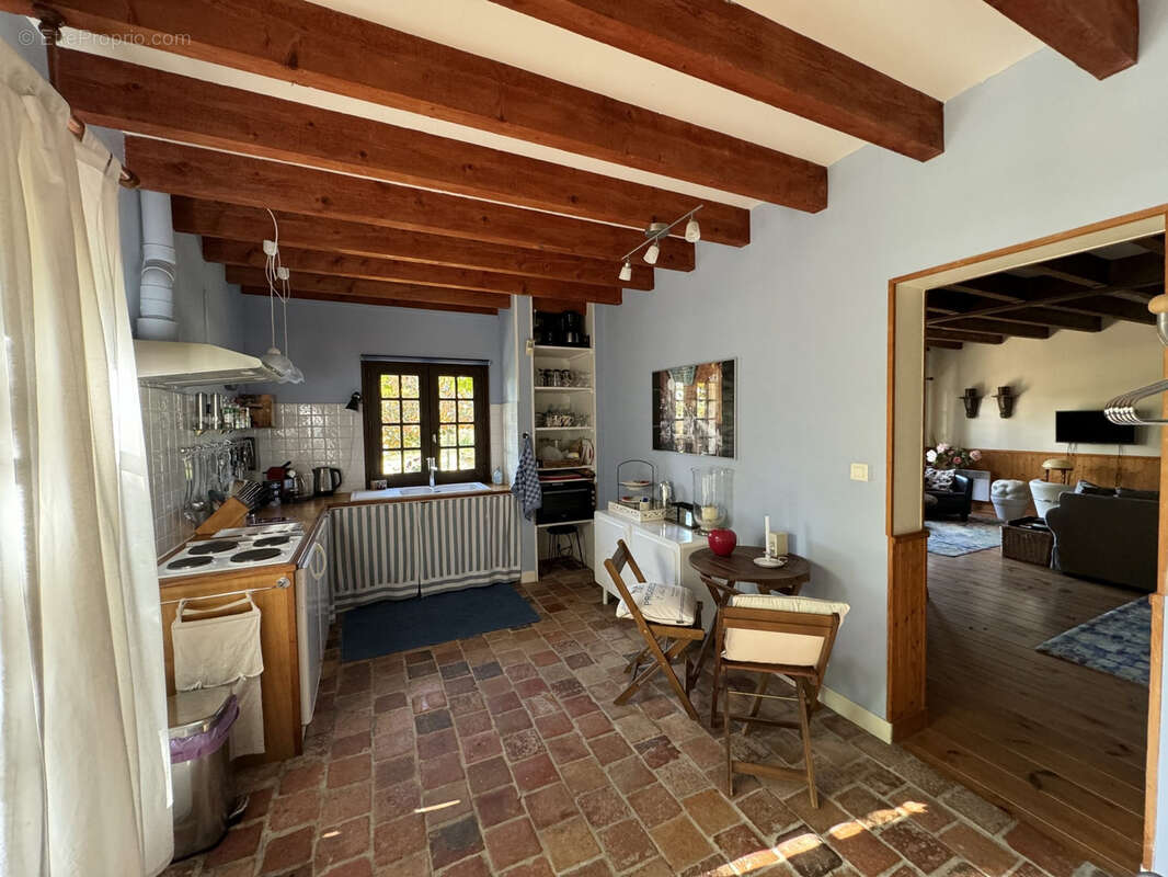 Maison à LE CHATELET