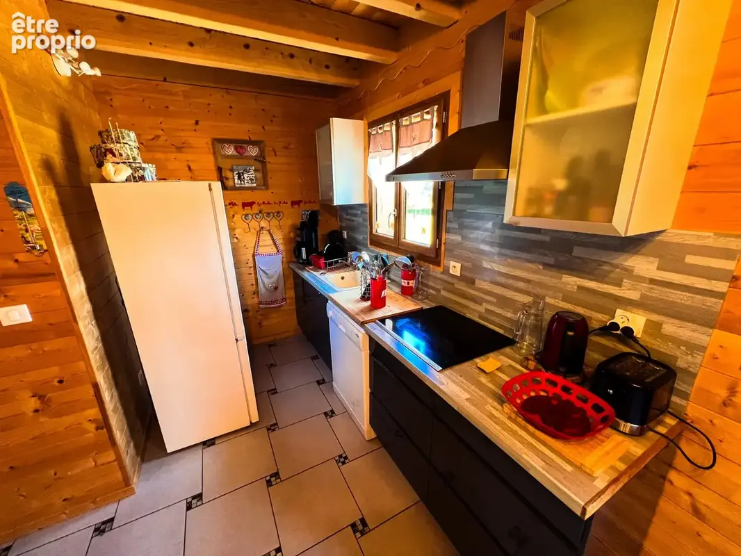 Maison 4 pièces 85 m² à vendre à Besse-Et-Saint-Anastaise (63610) - photo 3