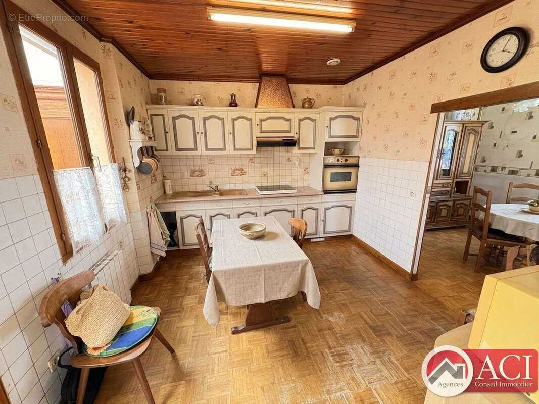 Maison à MERU