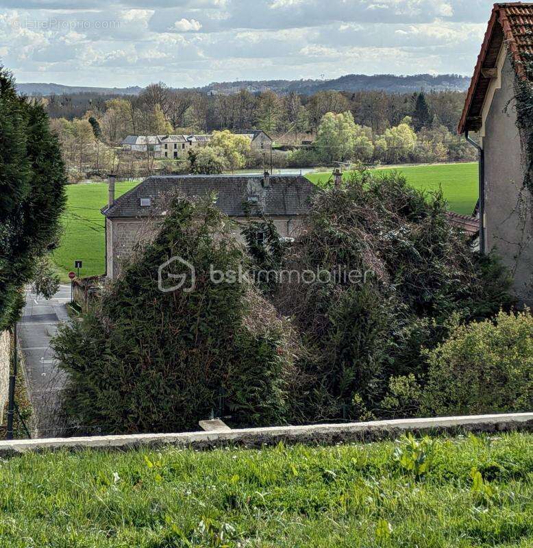Rare à la vente d'un cadre exceptionnel - photo 8