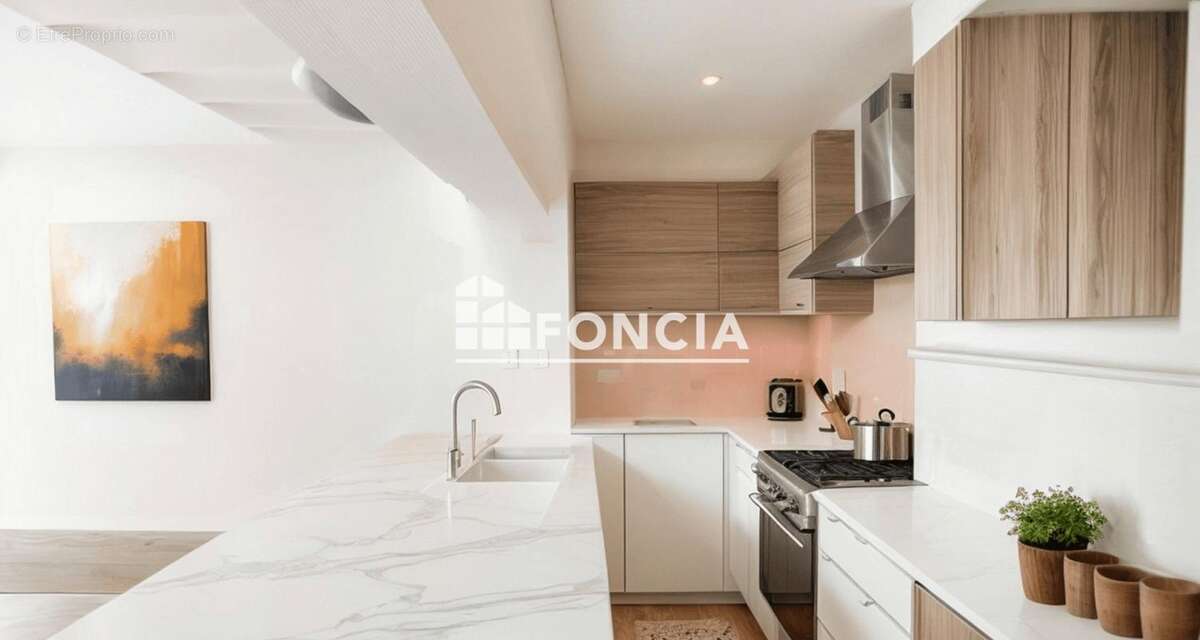 Appartement à PARIS-1E