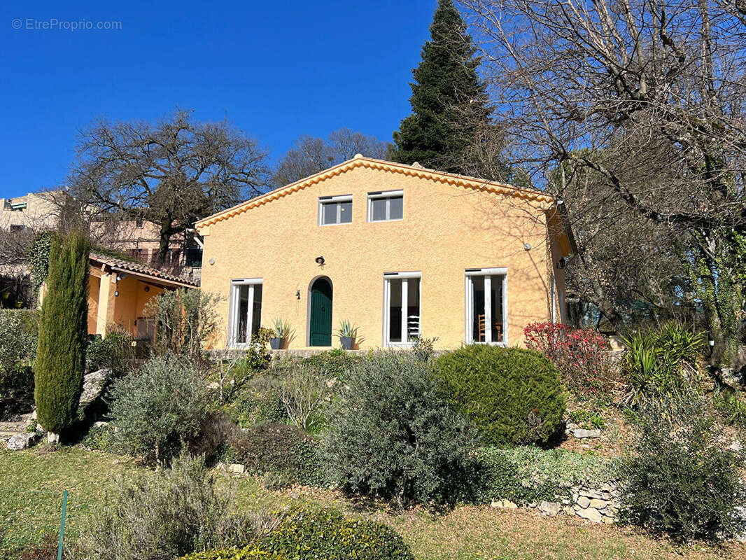 Maison à SAINT-MARTIN-DE-CASTILLON