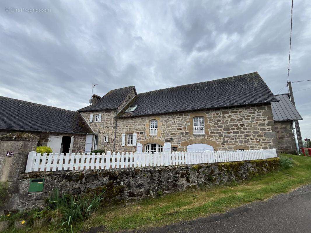 Maison à CUREMONTE