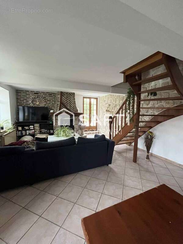 Photo 4 - Maison à HERMAVILLE