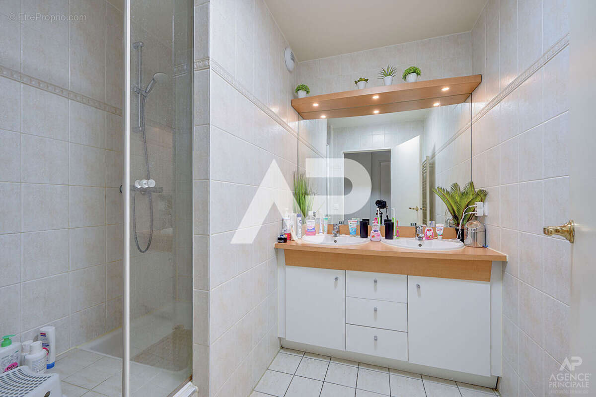 Appartement à RUEIL-MALMAISON