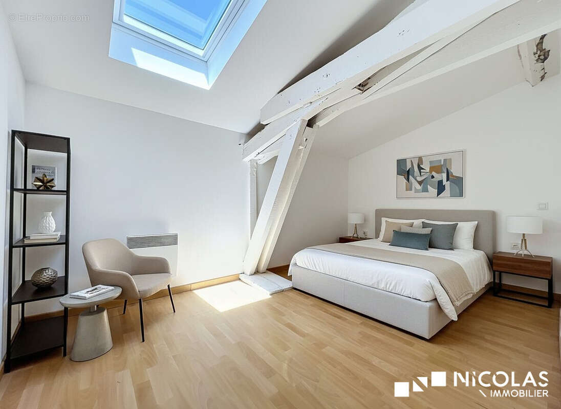 Appartement à BORDEAUX