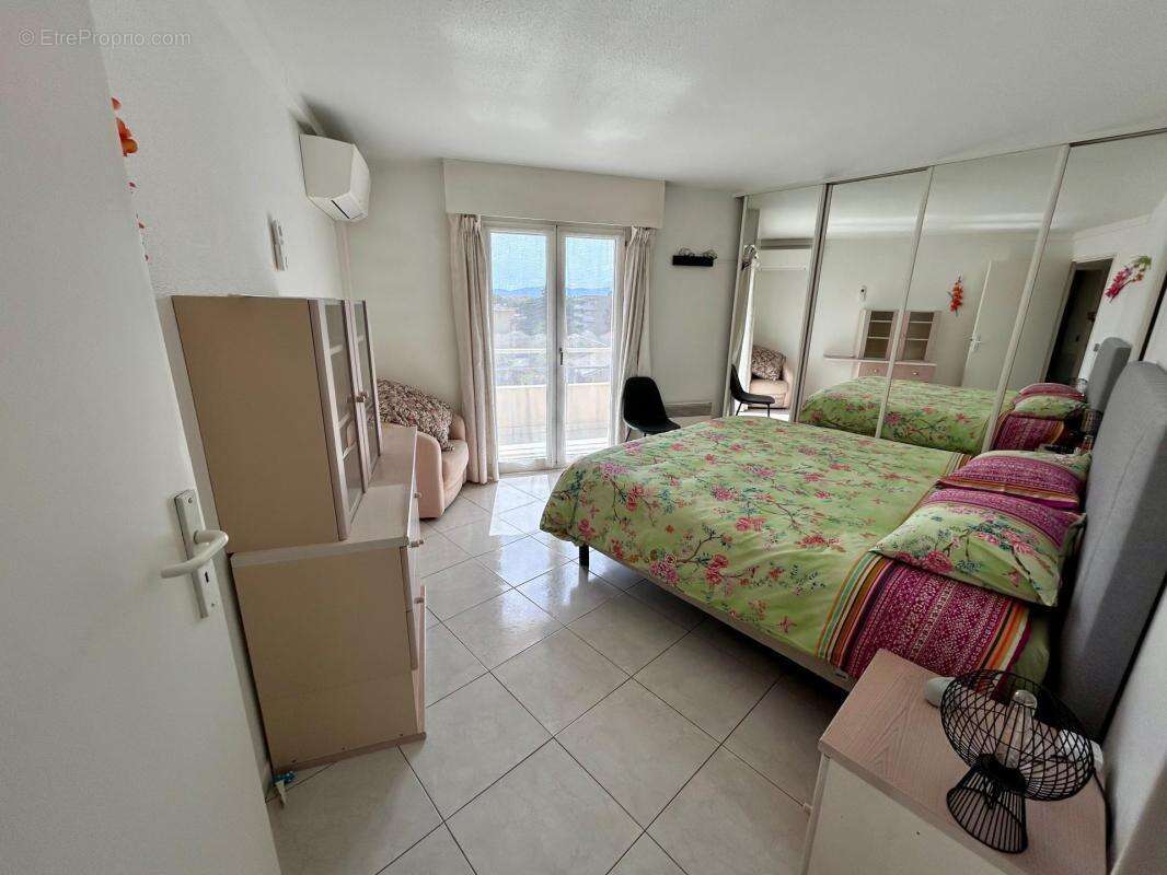 Appartement à FREJUS