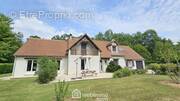 Venez découvrir cette belle maison de 178 m² .. - Maison à NOISY-SUR-ECOLE