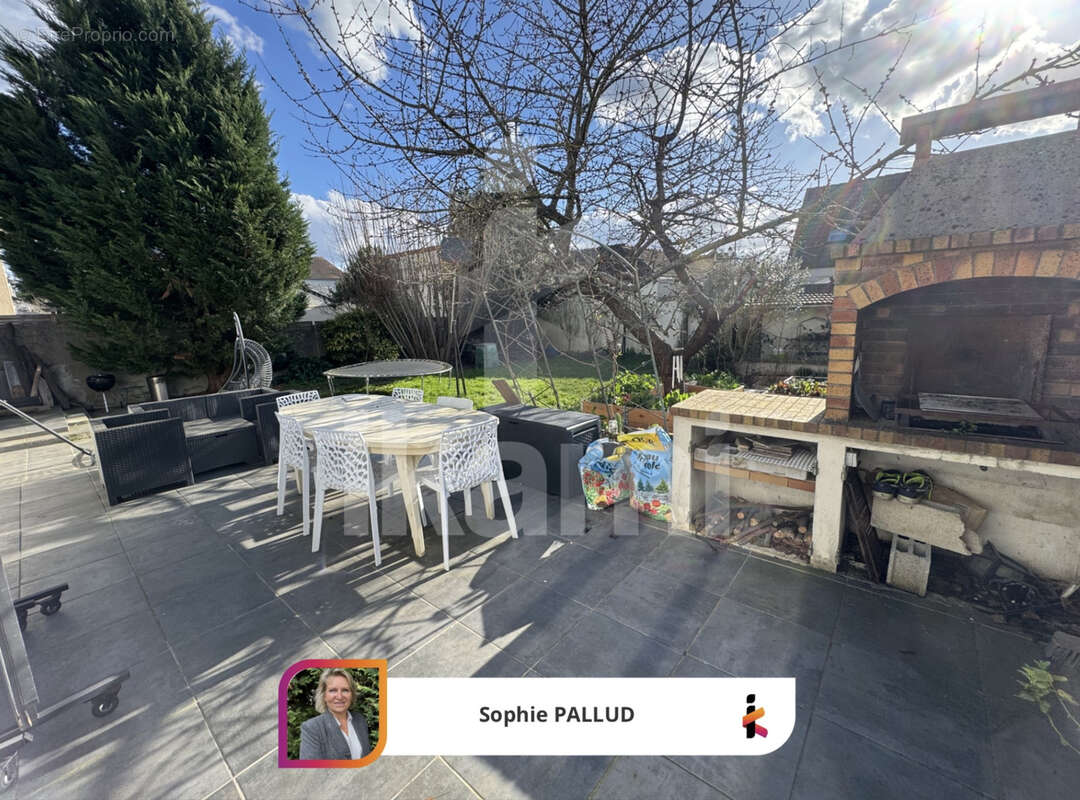 Maison à AULNAY-SOUS-BOIS