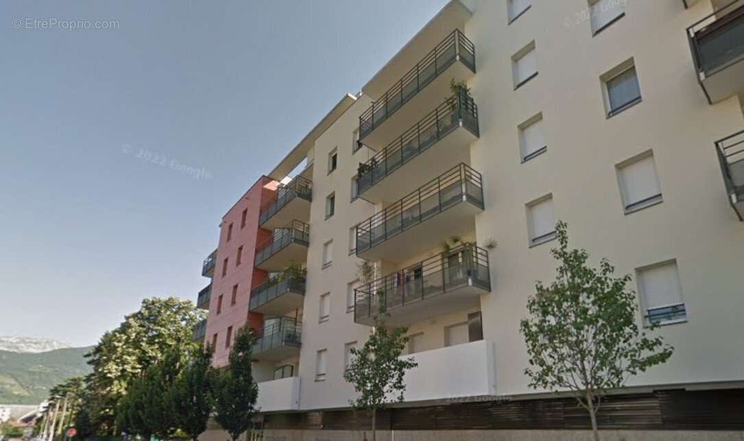 INVESTISSEMENT LOCATIF  GRENOBLE  Résidence étudiante Campus Universités Grenoble - 4,80 % de rentabilité - photo 11