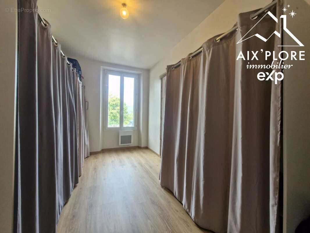Appartement à AIX-LES-BAINS