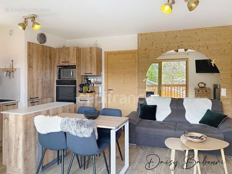 Appartement à COMBLOUX