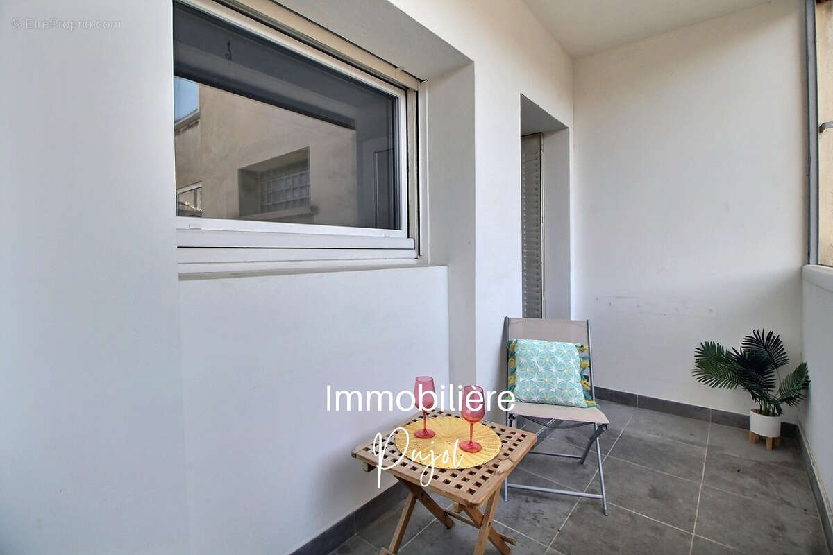 Appartement à MARSEILLE-8E